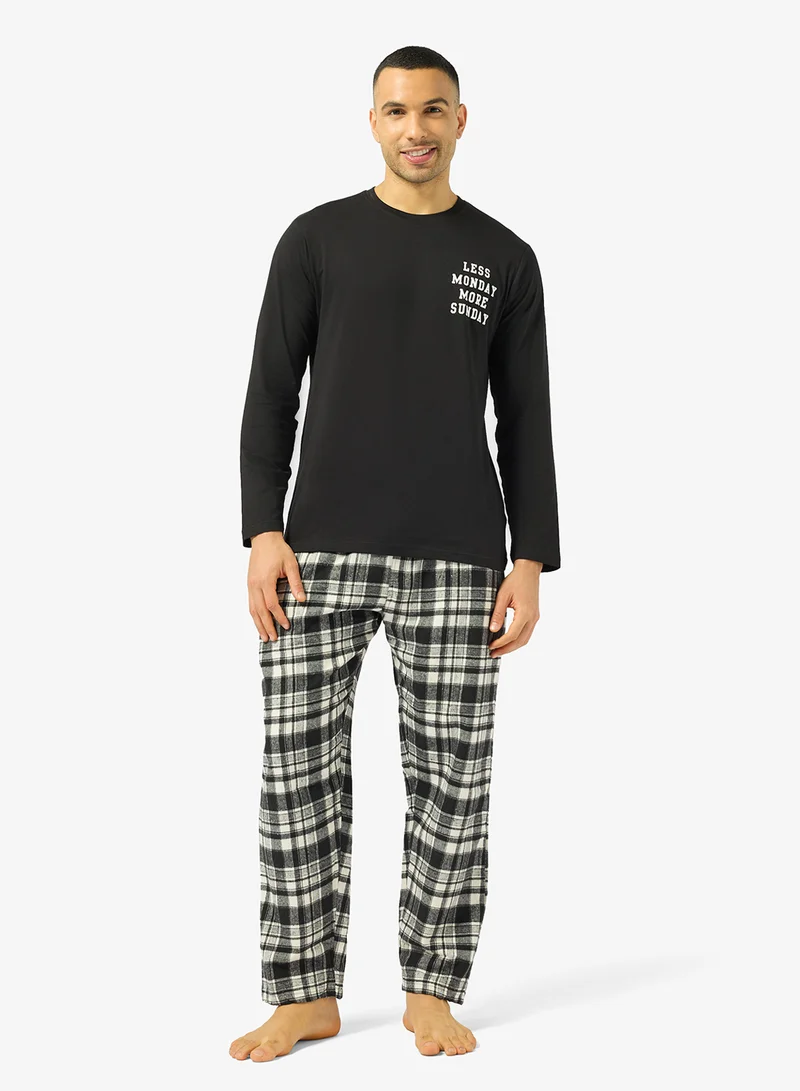 Seventy Five Regular fit tee and Pant set